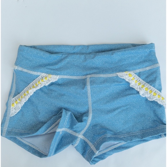 California Kisses Size Small Blue Shorts Dancewear - Picture 1 of 1